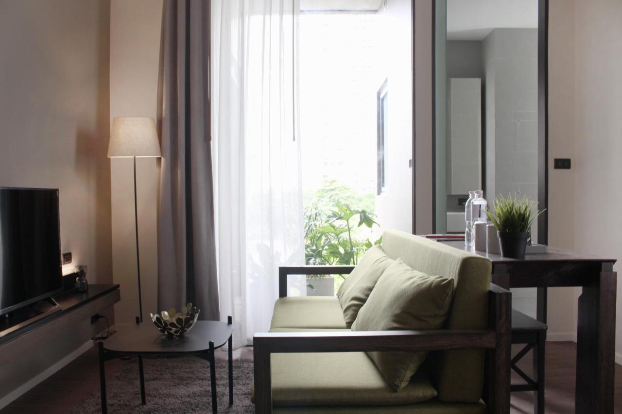 T2 Residence Sathorn Bangkok Exterior foto
